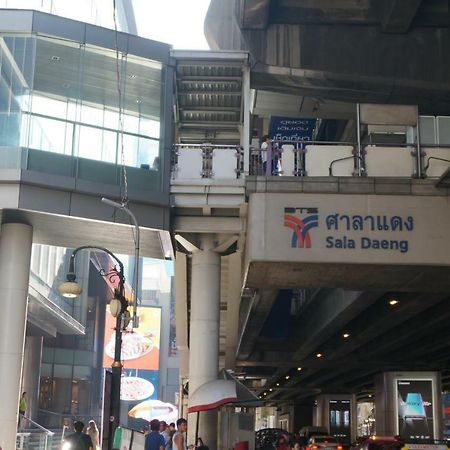 Travel Lodge Surawong (Adults Only) Бангкок Екстер'єр фото